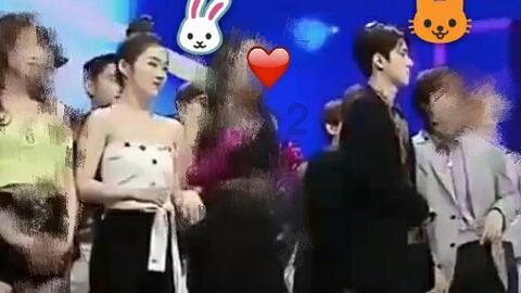 千呼万唤始出来，犹抱琵琶半遮面，你也来一起写下，感受一下游戏画面